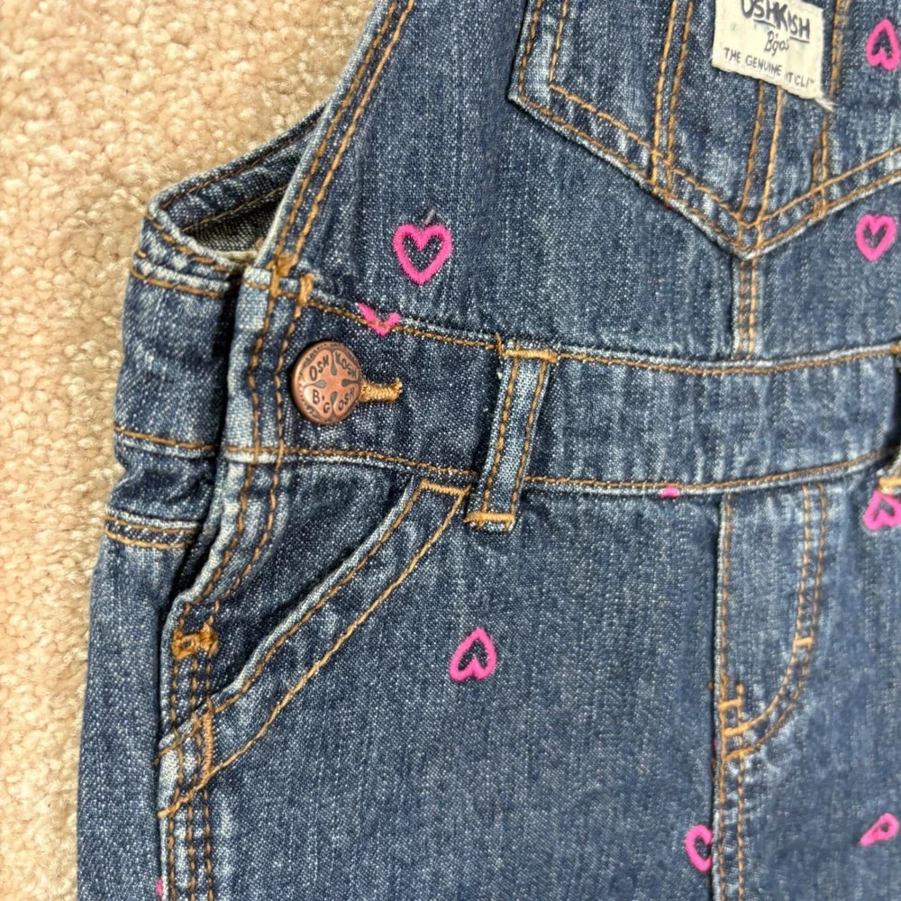 OSHKOSH Vestbak Denim Overalls Girls 9M Pink Heart Embroidered Bib